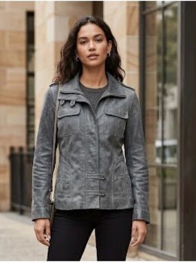 Danier Women’s Gray Suede/Leather Utility Jacket